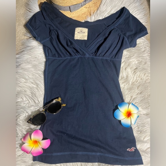 Beautiful Hollister 2000s empire waist babydoll top short sleeves❣️ - Picture 11 of 16
